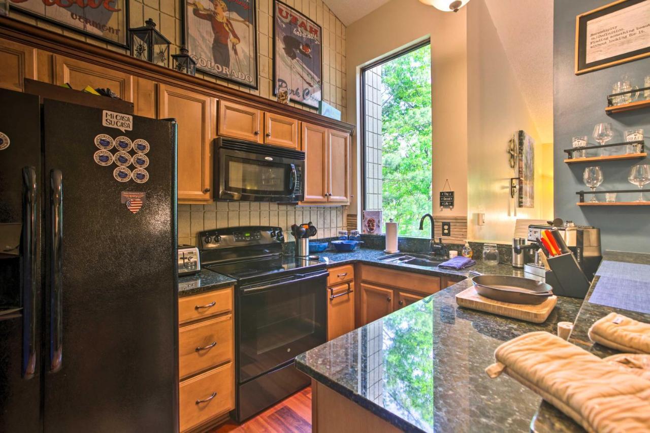 Cozy Wintergreen Resort Condo Walk To Ski Lifts! Lyndhurst Exterior photo